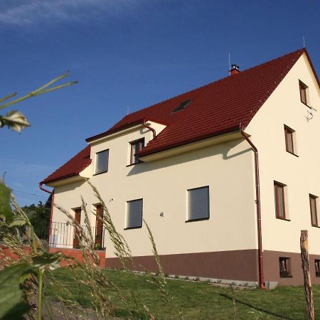 Palavia Apartments Pavlov Bagian luar foto