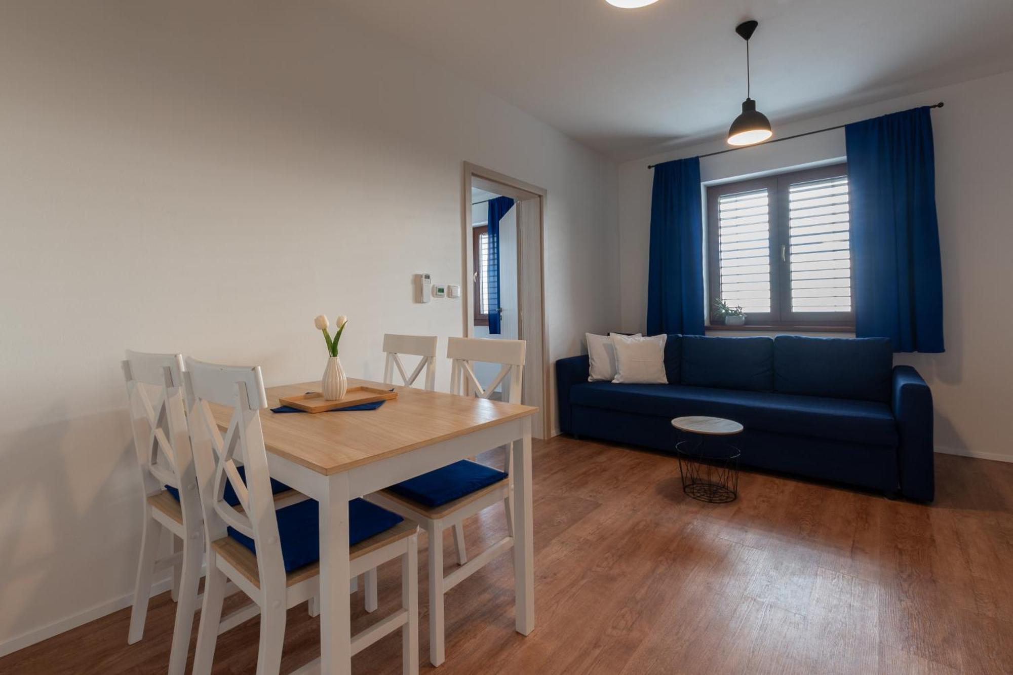 Palavia Apartments Pavlov Bagian luar foto